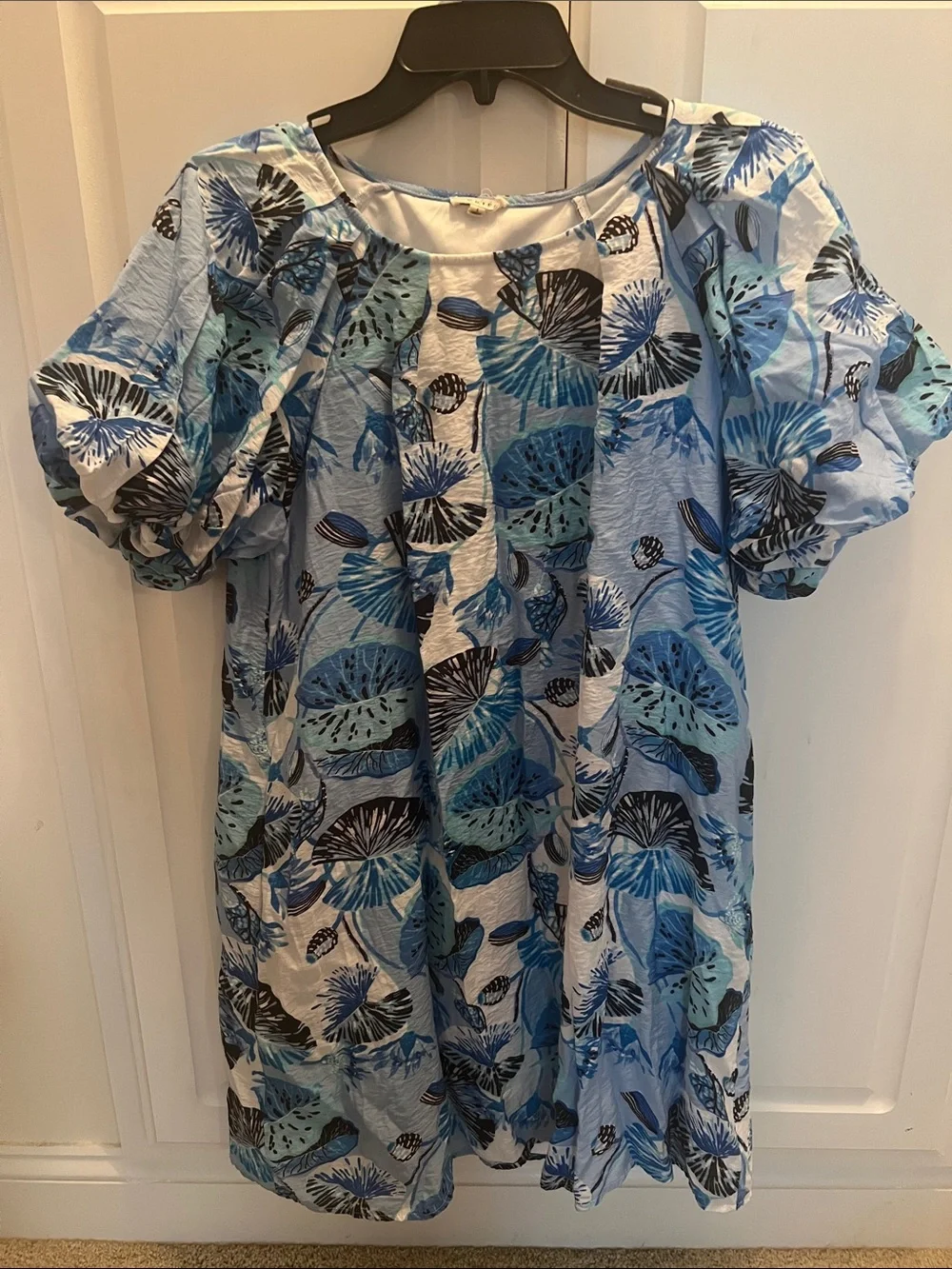 JODIFL Puffed Raglan Blue Printed Dress with Turquoise Accents - Picture 2 of 5